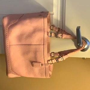 Beautiful vintage coach bag like new lots of pockets & room